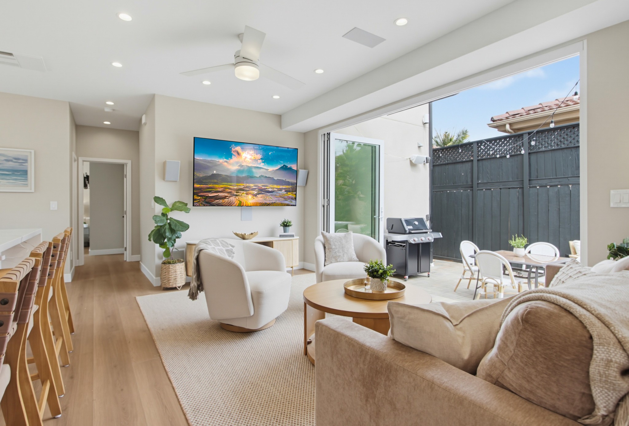 Virtual tour photo 8 of 75 for 953 Beryl St