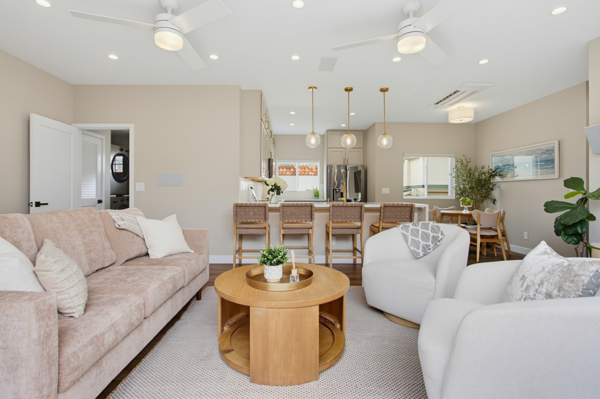 Virtual tour photo 11 of 75 for 953 Beryl St