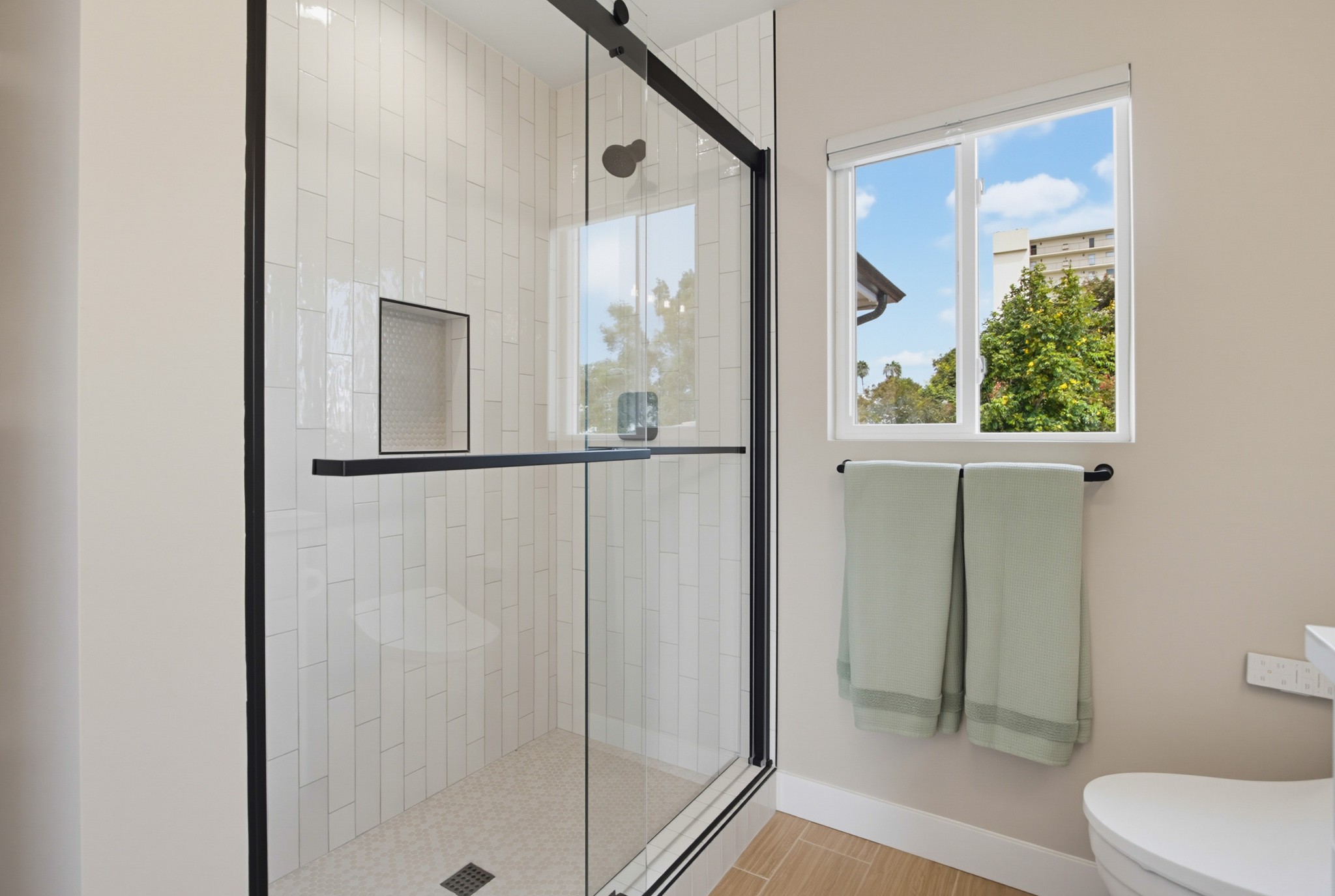 Virtual tour photo 69 of 75 for 953 Beryl St