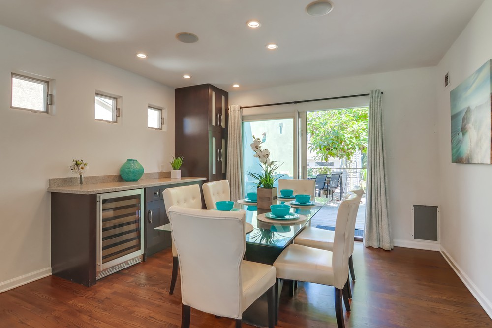 Virtual tour photo 19 of 77 for 953 Temple St