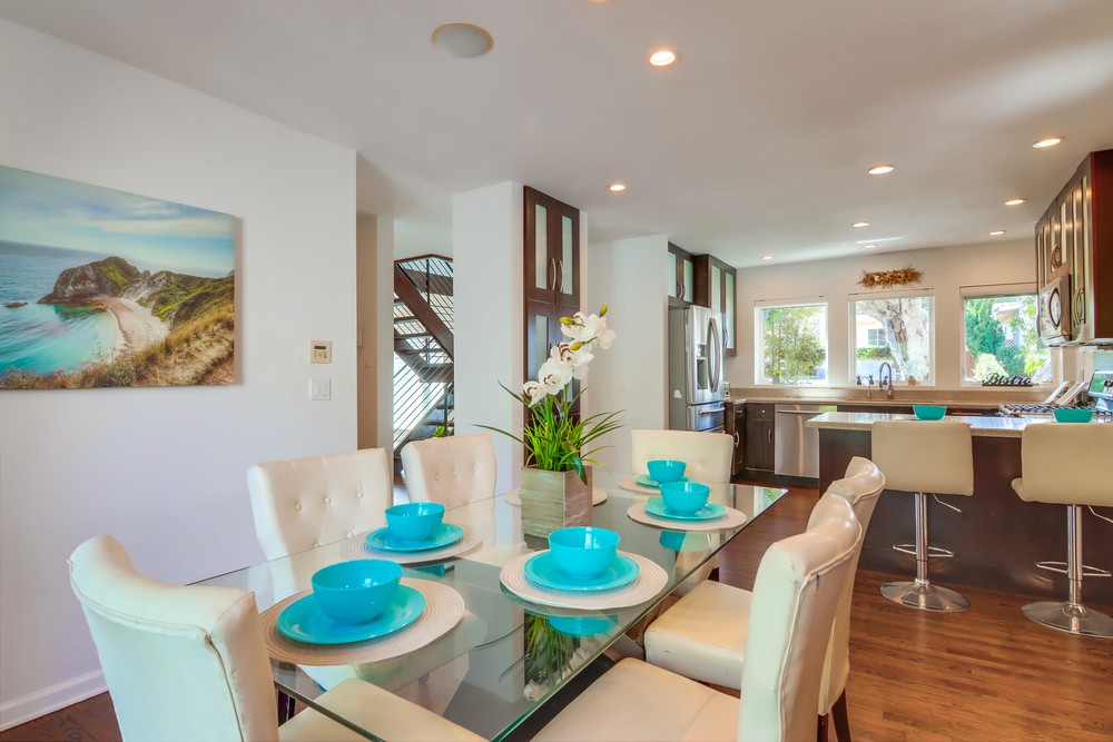 Virtual tour photo 21 of 77 for 953 Temple St