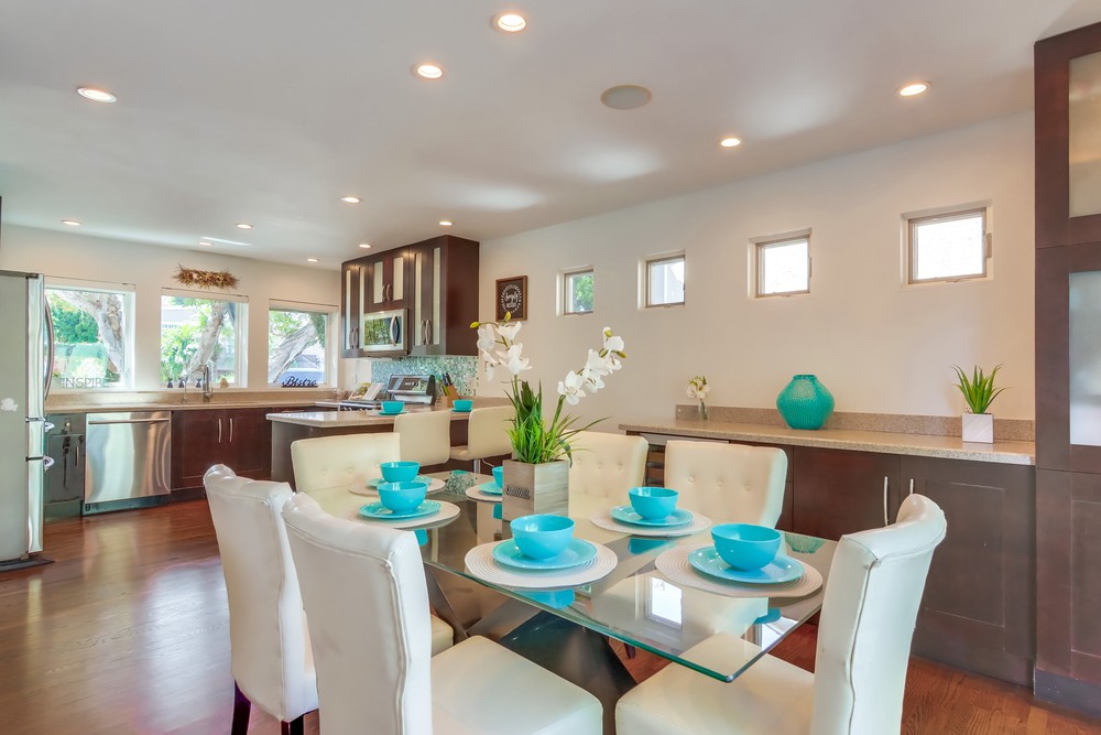 Virtual tour photo 22 of 77 for 953 Temple St