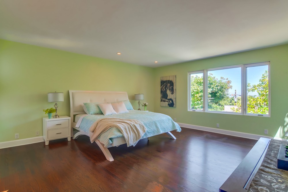 Virtual tour photo 39 of 77 for 953 Temple St