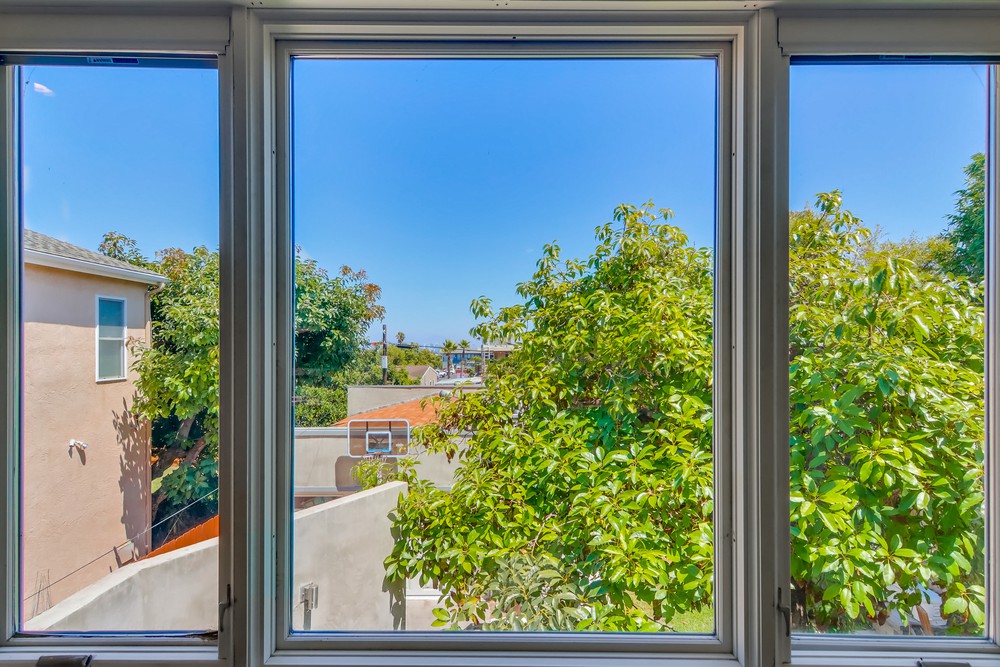 Virtual tour photo 43 of 77 for 953 Temple St