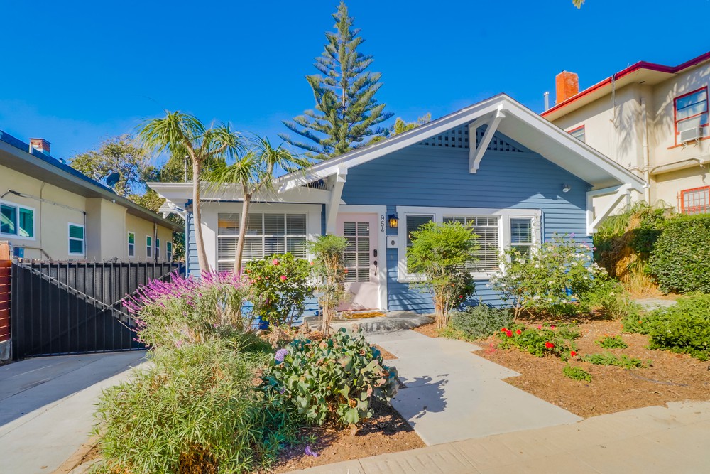 Virtual tour photo 5 of 36 for 954 23rd St
