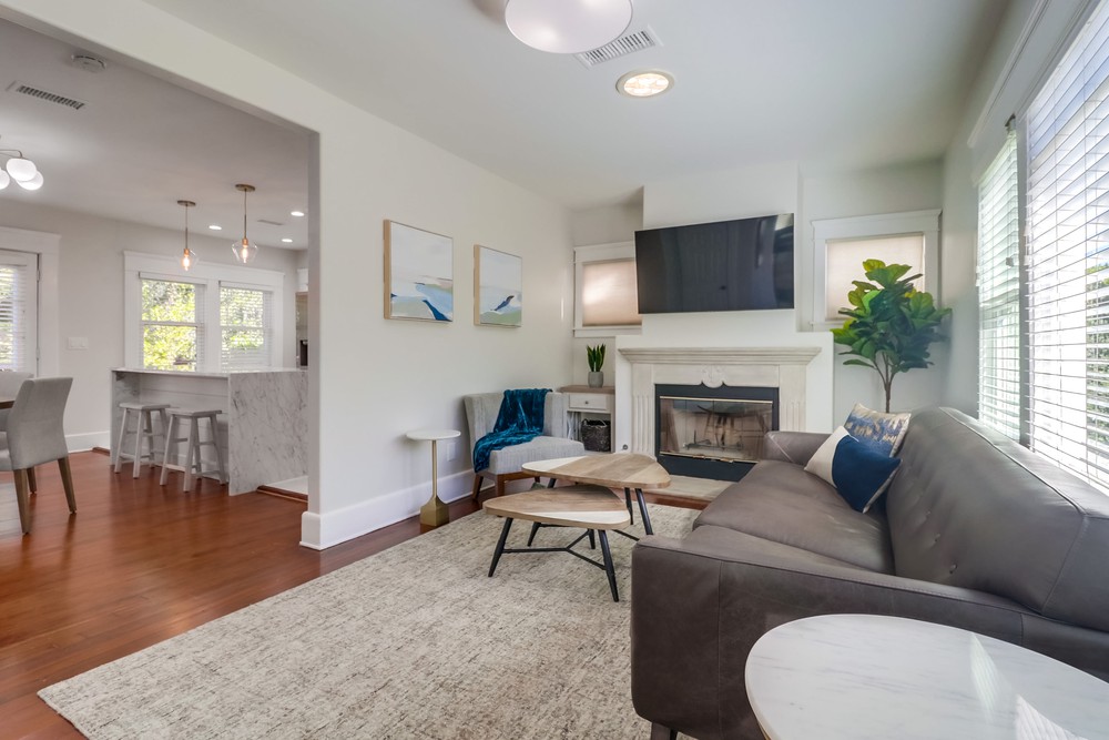 Virtual tour photo 9 of 36 for 954 23rd St