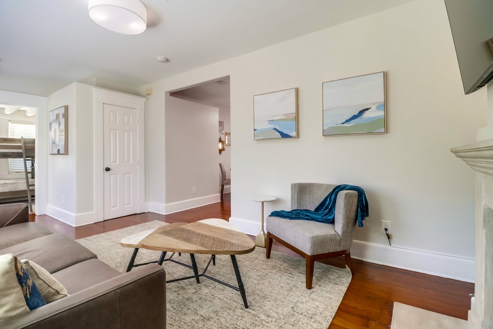 Virtual tour photo 11 of 36 for 954 23rd St