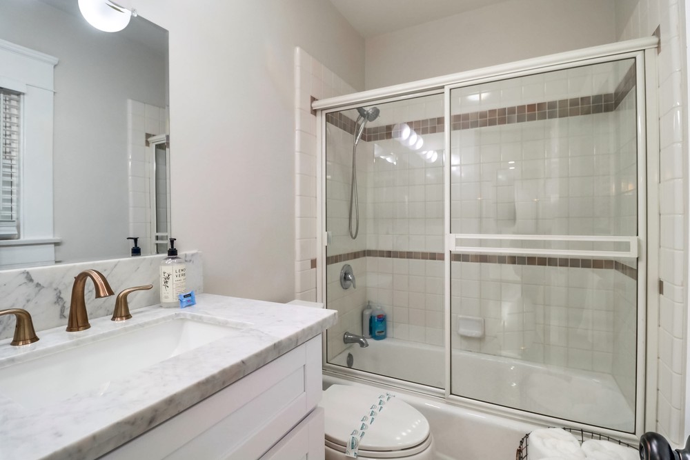 Virtual tour photo 23 of 36 for 954 23rd St