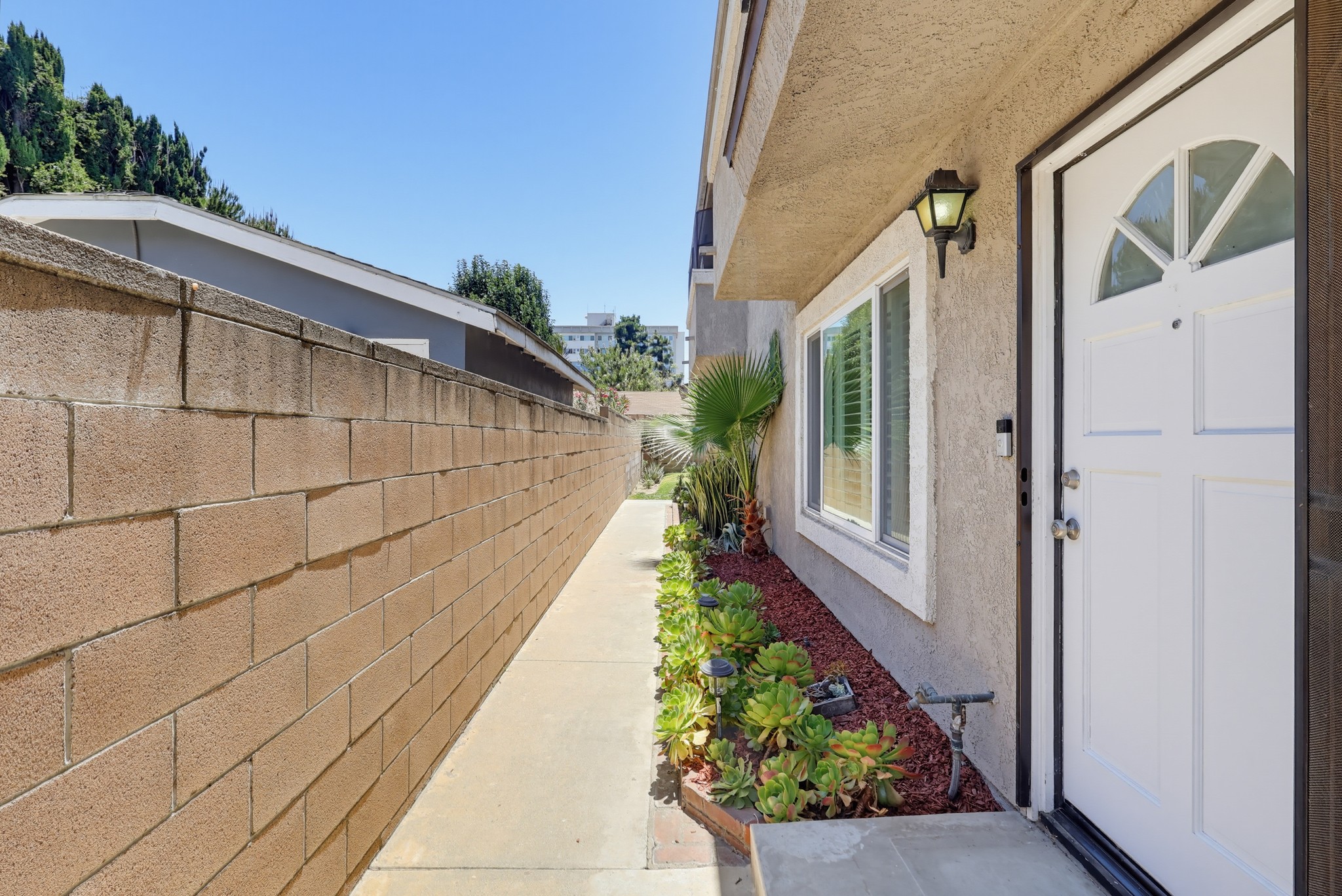 Virtual tour photo 3 of 83 for 9542 Mayne St Apt G