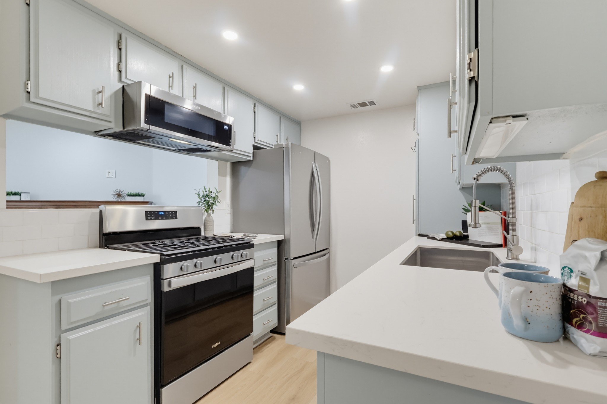 Virtual tour photo 18 of 83 for 9542 Mayne St Apt G