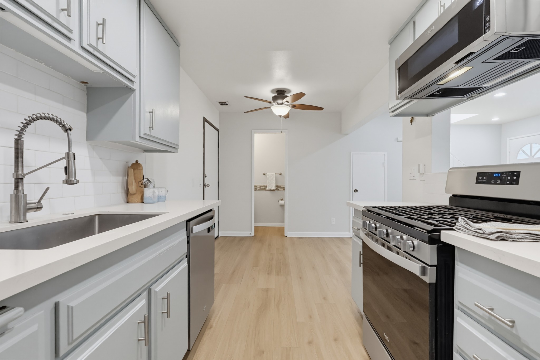 Virtual tour photo 19 of 83 for 9542 Mayne St Apt G