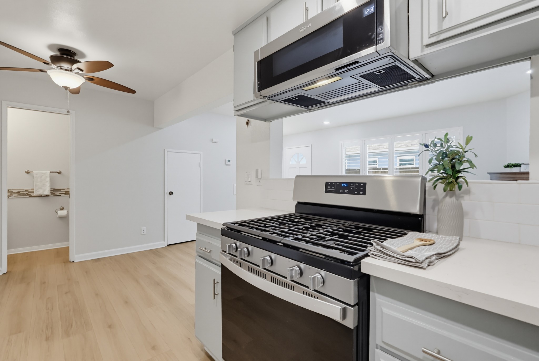 Virtual tour photo 21 of 83 for 9542 Mayne St Apt G