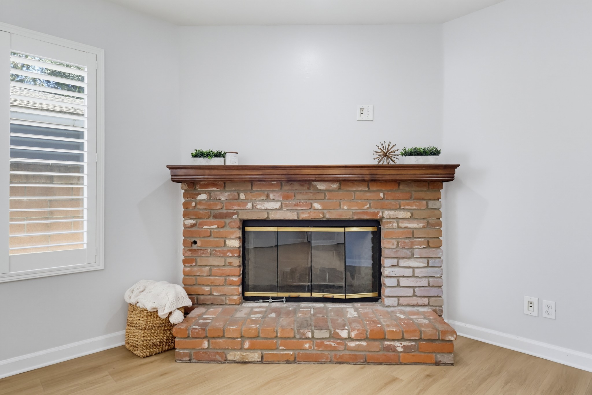 Virtual tour photo 26 of 83 for 9542 Mayne St Apt G