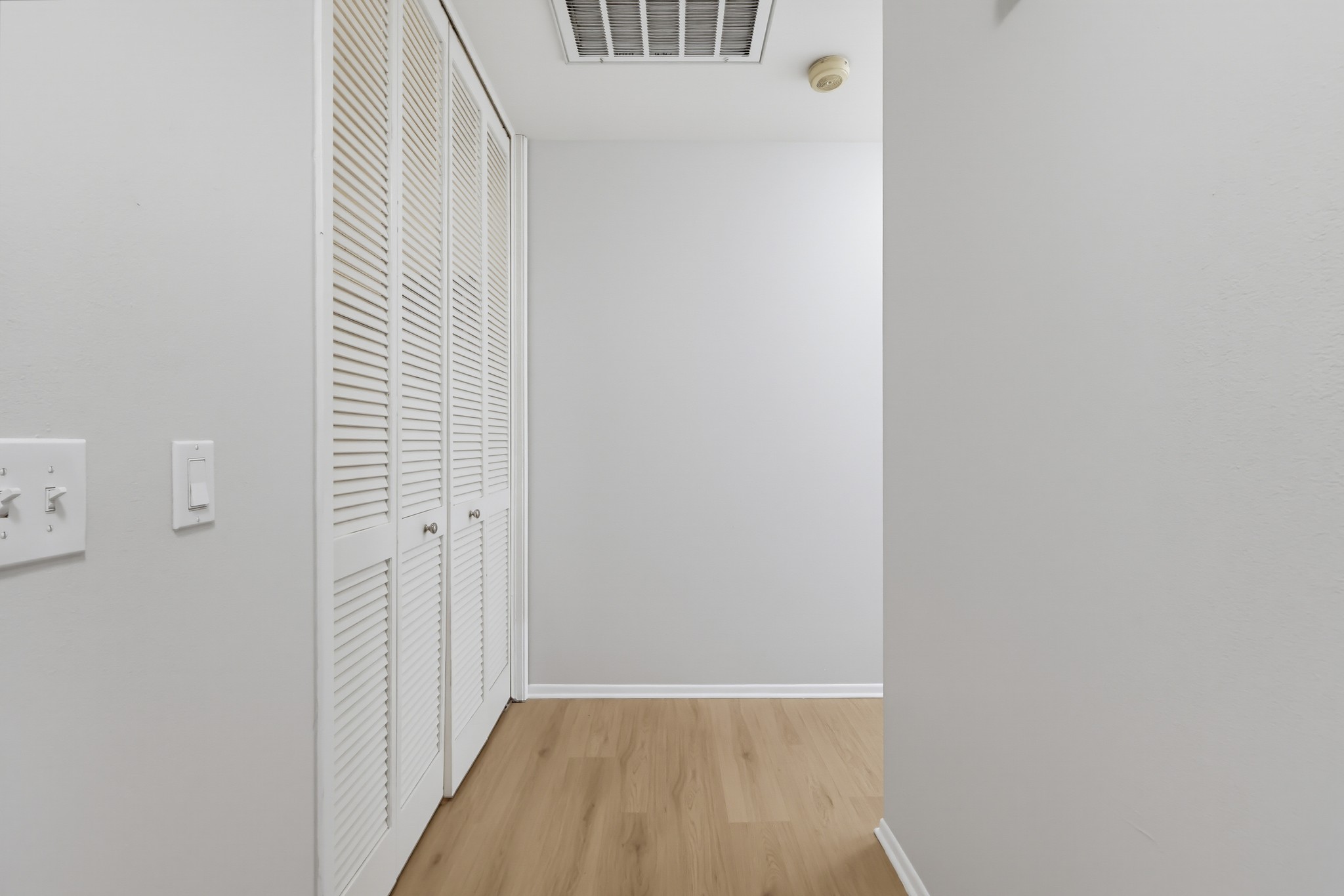 Virtual tour photo 32 of 83 for 9542 Mayne St Apt G