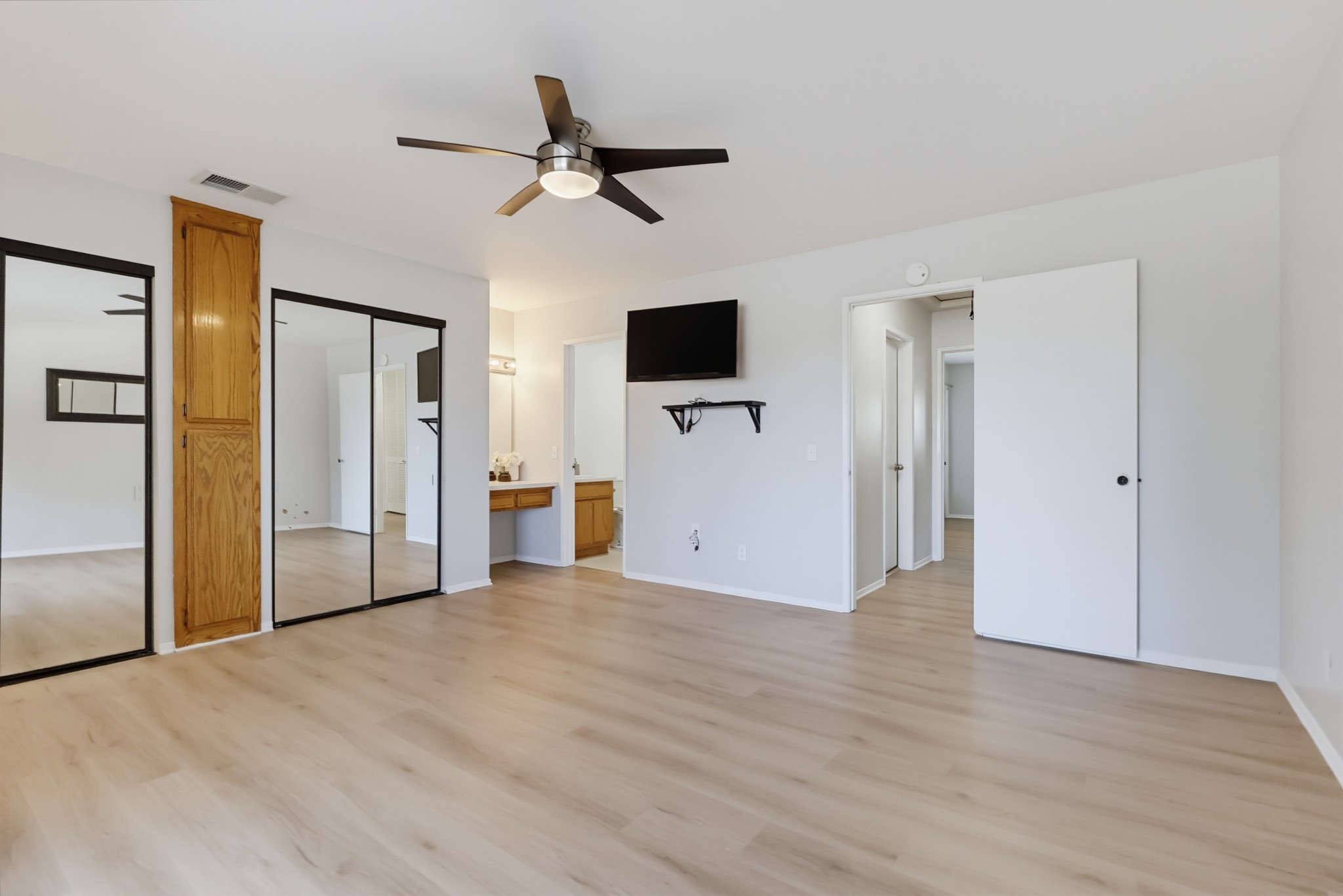 Virtual tour photo 53 of 83 for 9542 Mayne St Apt G