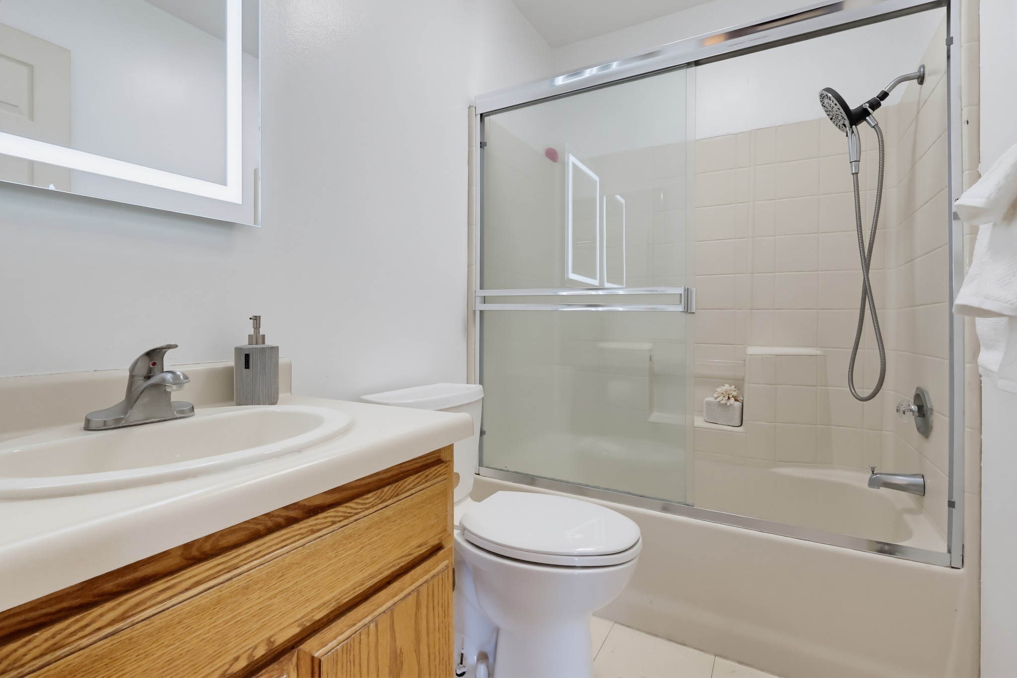 Virtual tour photo 60 of 83 for 9542 Mayne St Apt G
