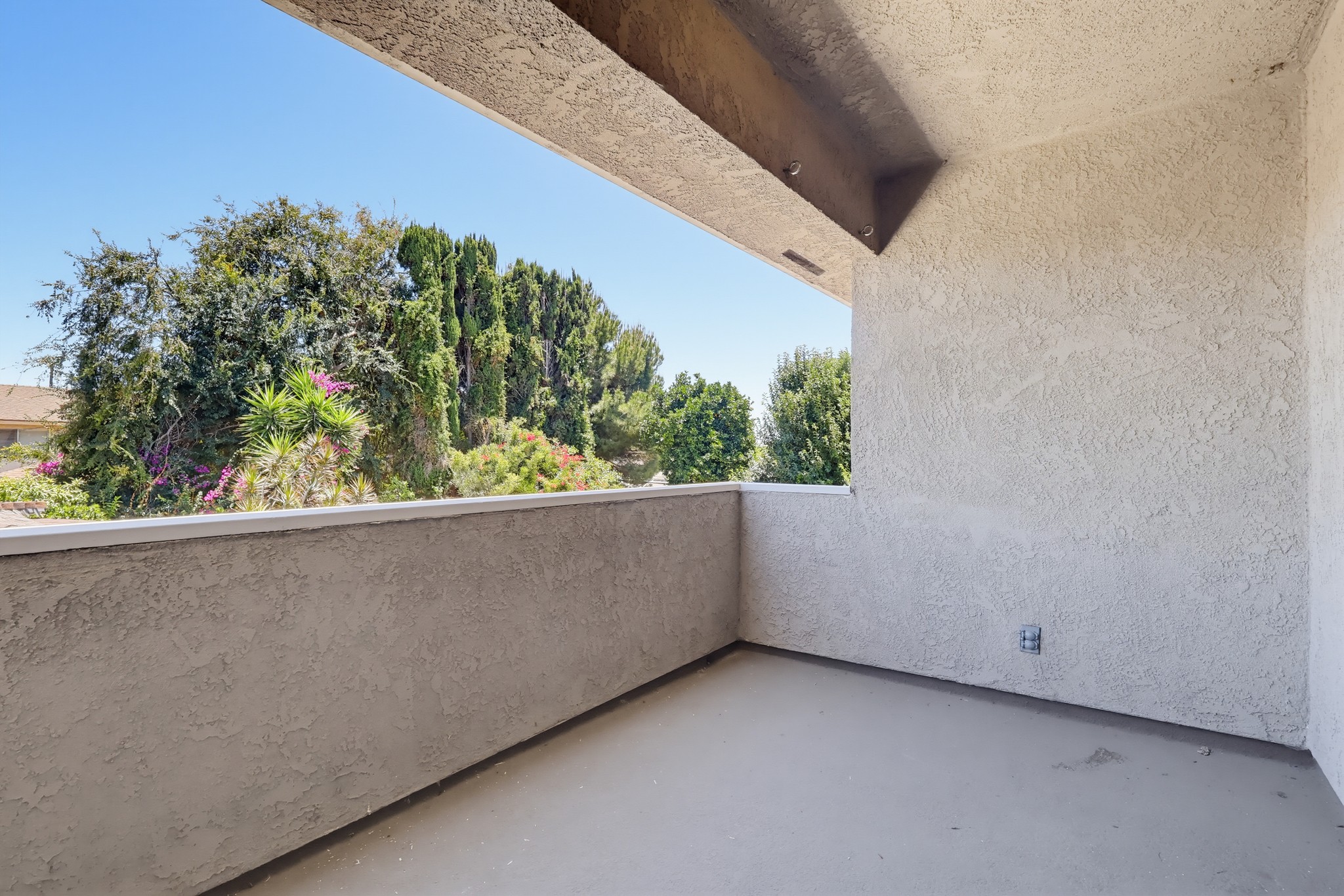 Virtual tour photo 63 of 83 for 9542 Mayne St Apt G