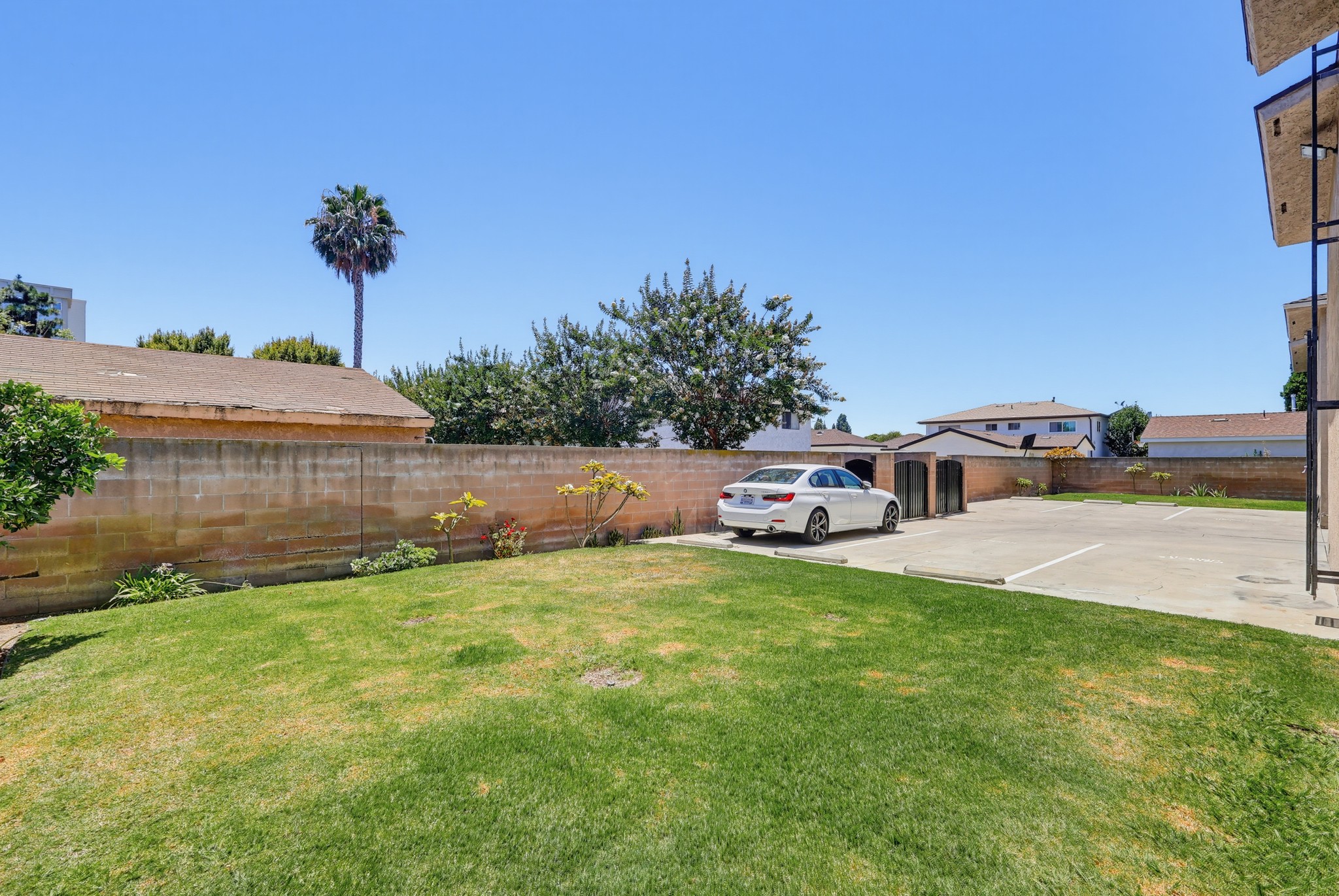 Virtual tour photo 66 of 83 for 9542 Mayne St Apt G
