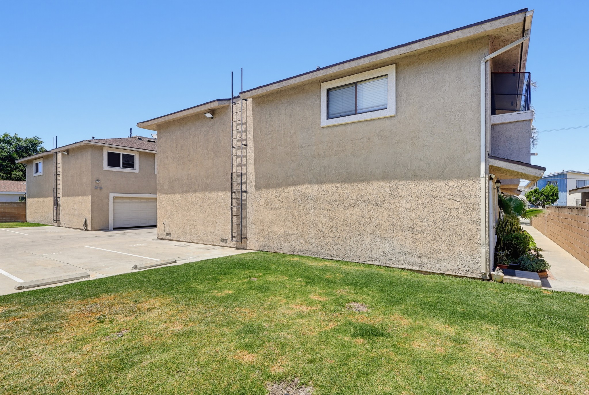Virtual tour photo 68 of 83 for 9542 Mayne St Apt G