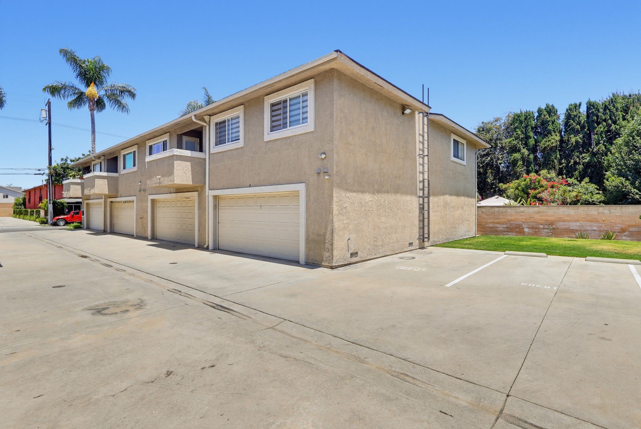 Virtual tour photo 72 of 83 for 9542 Mayne St Apt G