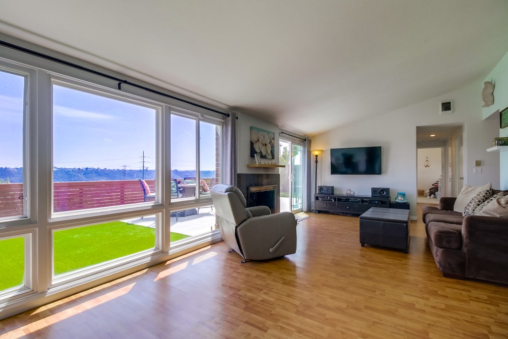 Virtual tour photo 9 of 41 for 9547 Yolanda Ave