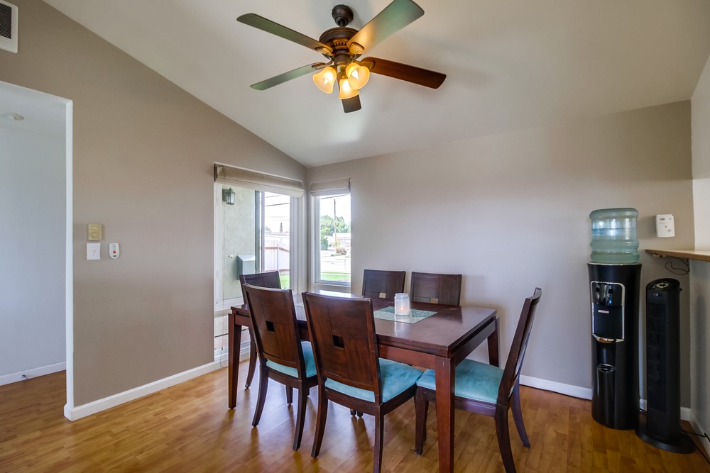 Virtual tour photo 15 of 41 for 9547 Yolanda Ave