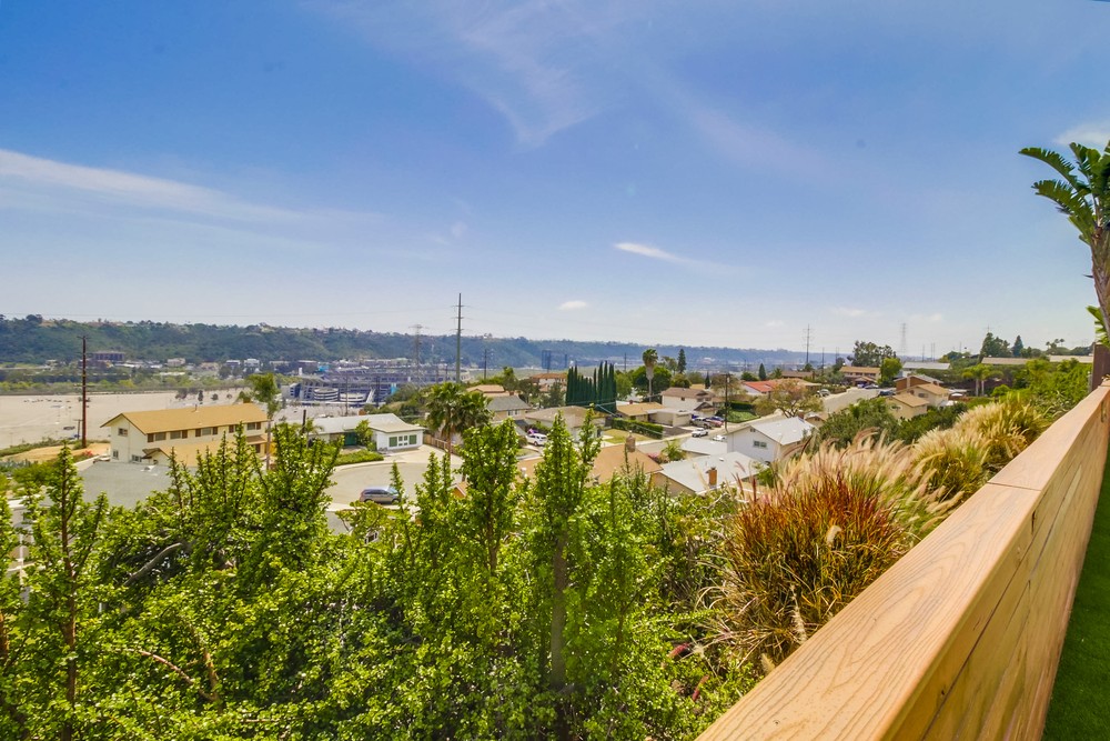 Virtual tour photo 39 of 41 for 9547 Yolanda Ave