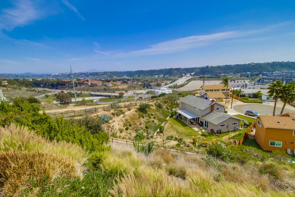 Virtual tour photo 42 of 41 for 9547 Yolanda Ave