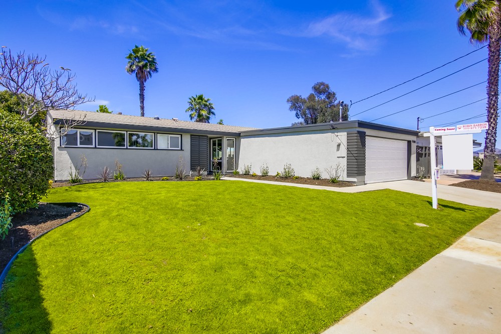 Virtual tour photo 4 of 44 for 9548 Yolanda Ave