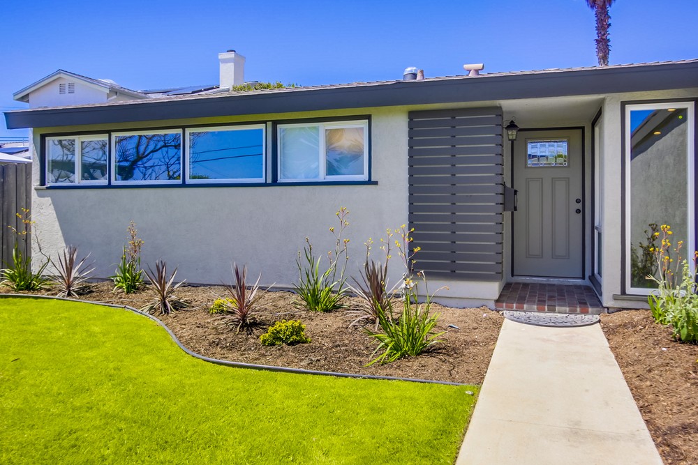 Virtual tour photo 5 of 44 for 9548 Yolanda Ave