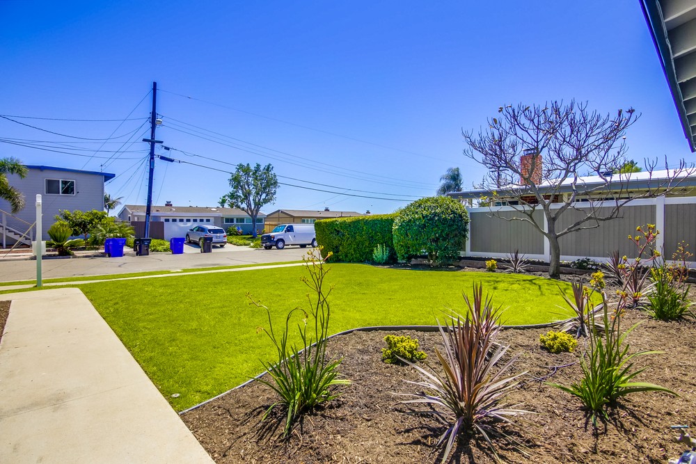 Virtual tour photo 6 of 44 for 9548 Yolanda Ave