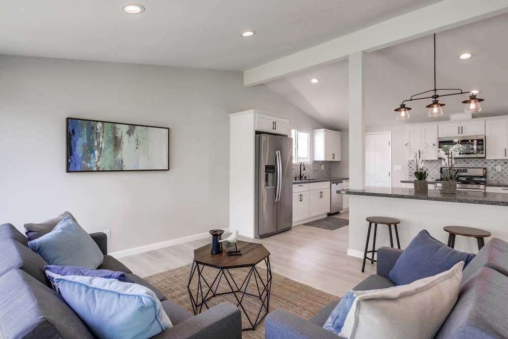 Virtual tour photo 11 of 44 for 9548 Yolanda Ave