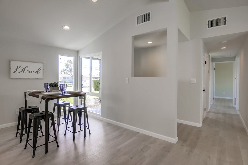 Virtual tour photo 15 of 44 for 9548 Yolanda Ave
