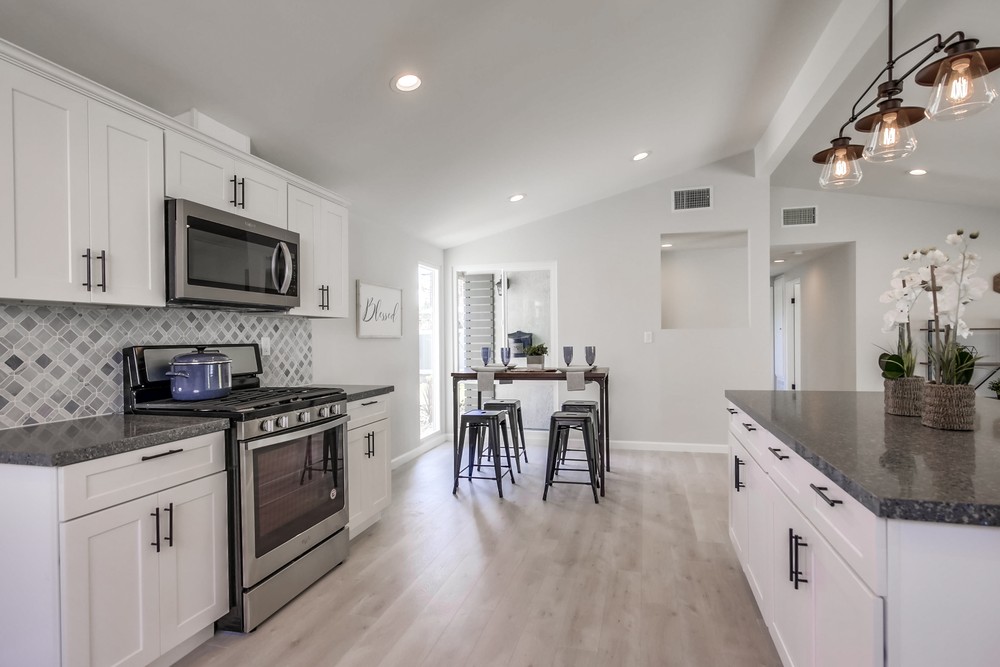 Virtual tour photo 18 of 44 for 9548 Yolanda Ave