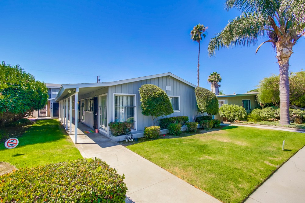 Virtual tour photo 1 of 30 for 955 1/2 Opal St