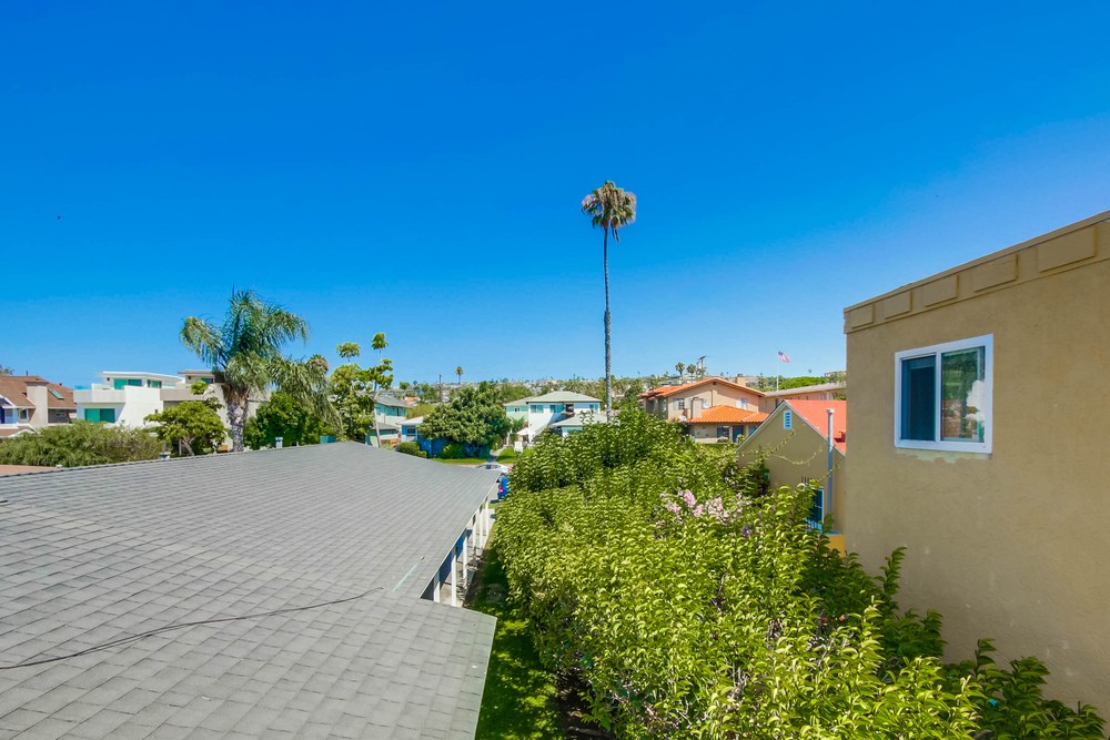 Virtual tour photo 5 of 30 for 955 1/2 Opal St