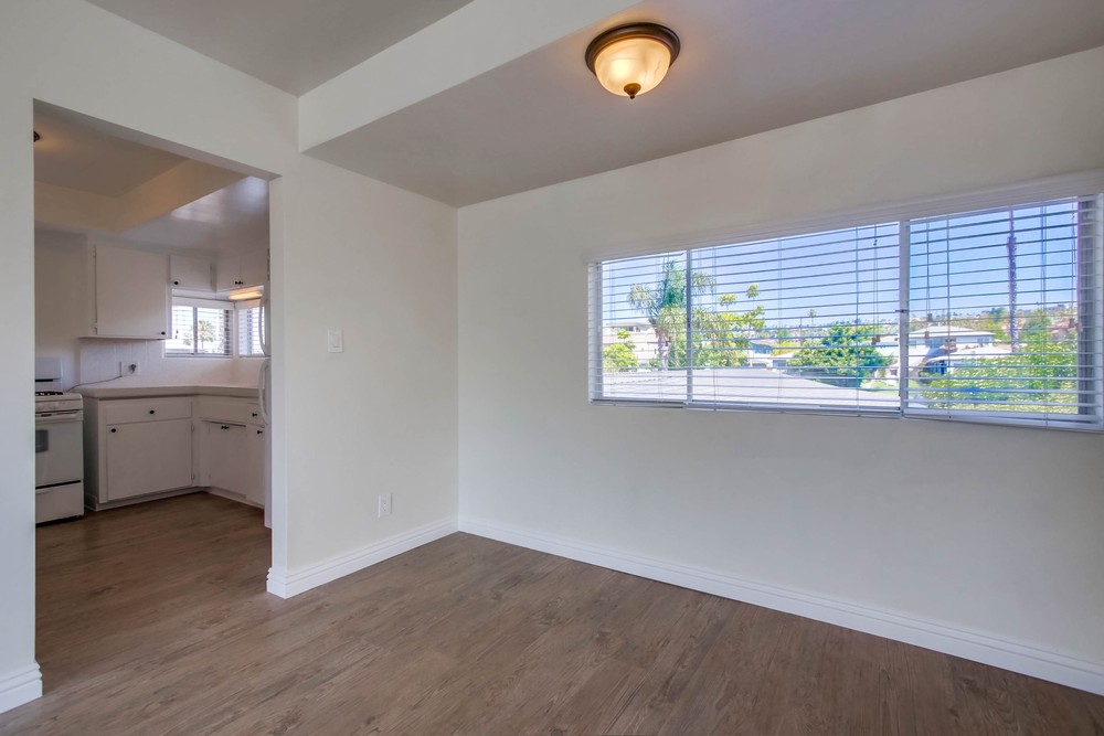 Virtual tour photo 10 of 30 for 955 1/2 Opal St