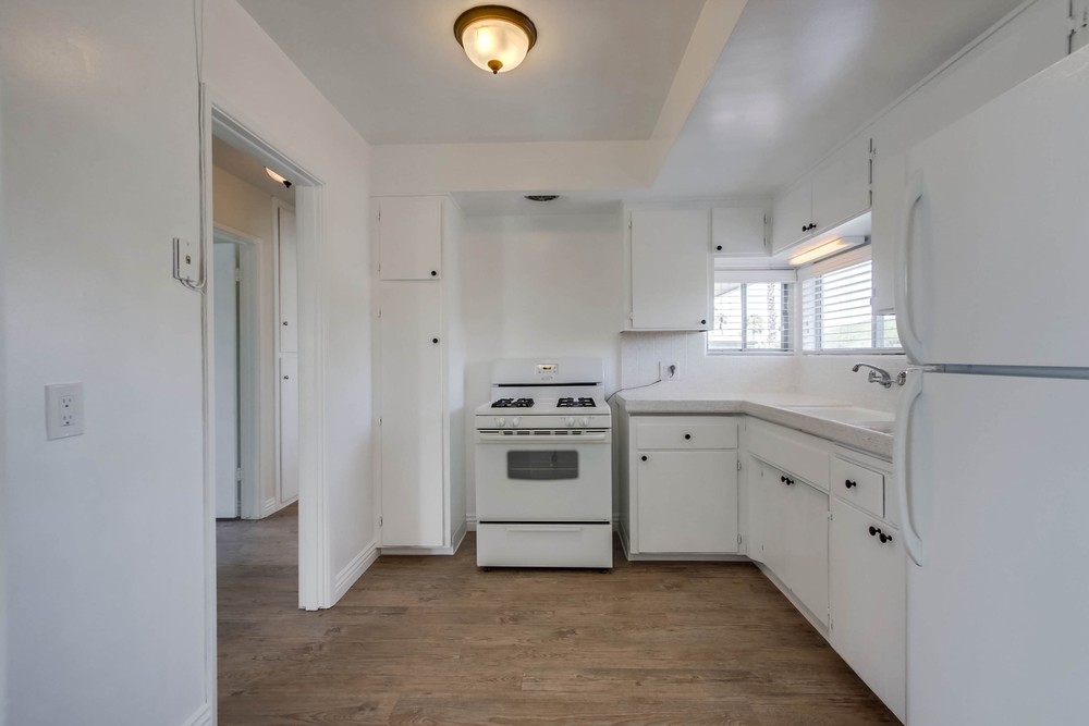 Virtual tour photo 11 of 30 for 955 1/2 Opal St