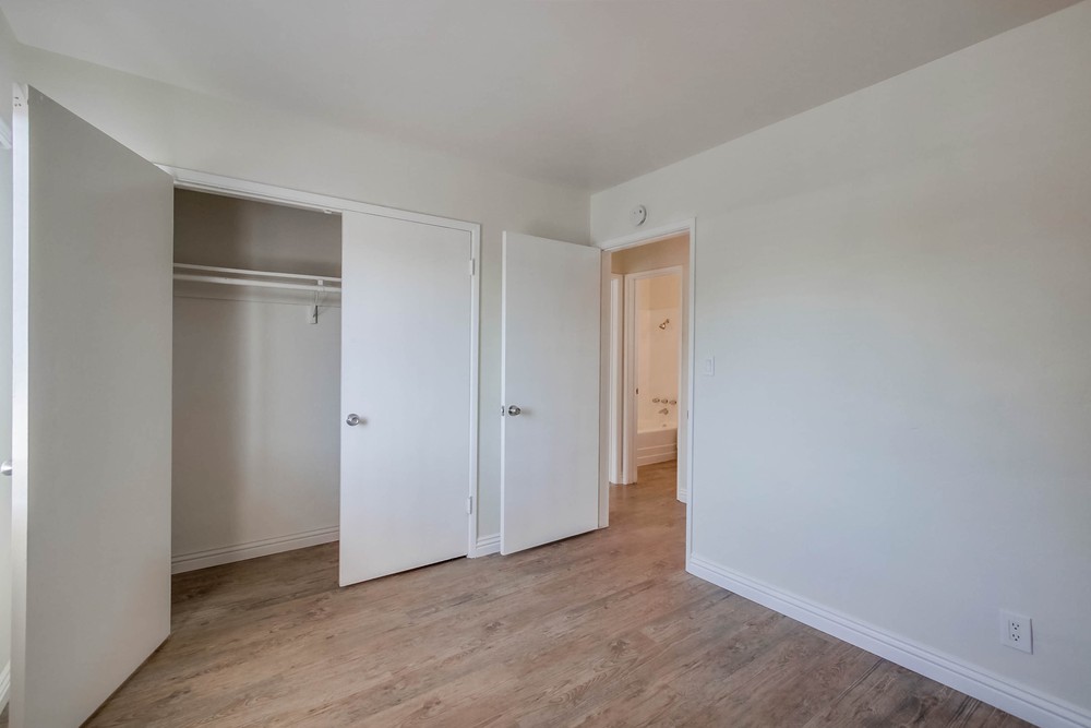 Virtual tour photo 18 of 30 for 955 1/2 Opal St