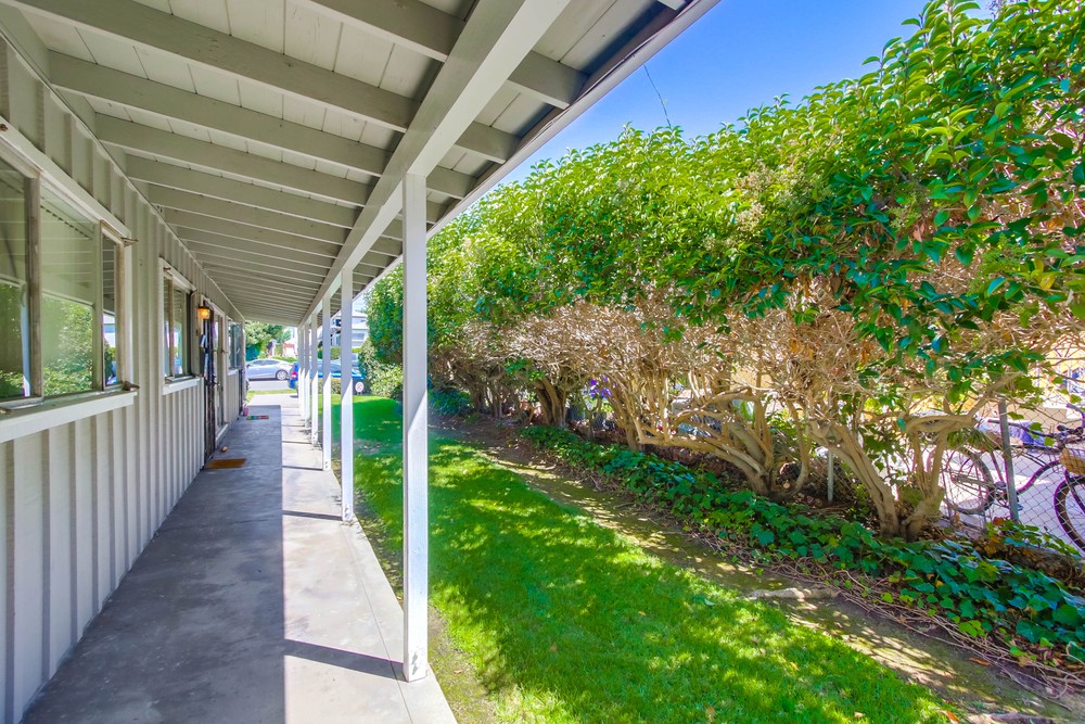 Virtual tour photo 29 of 30 for 955 1/2 Opal St