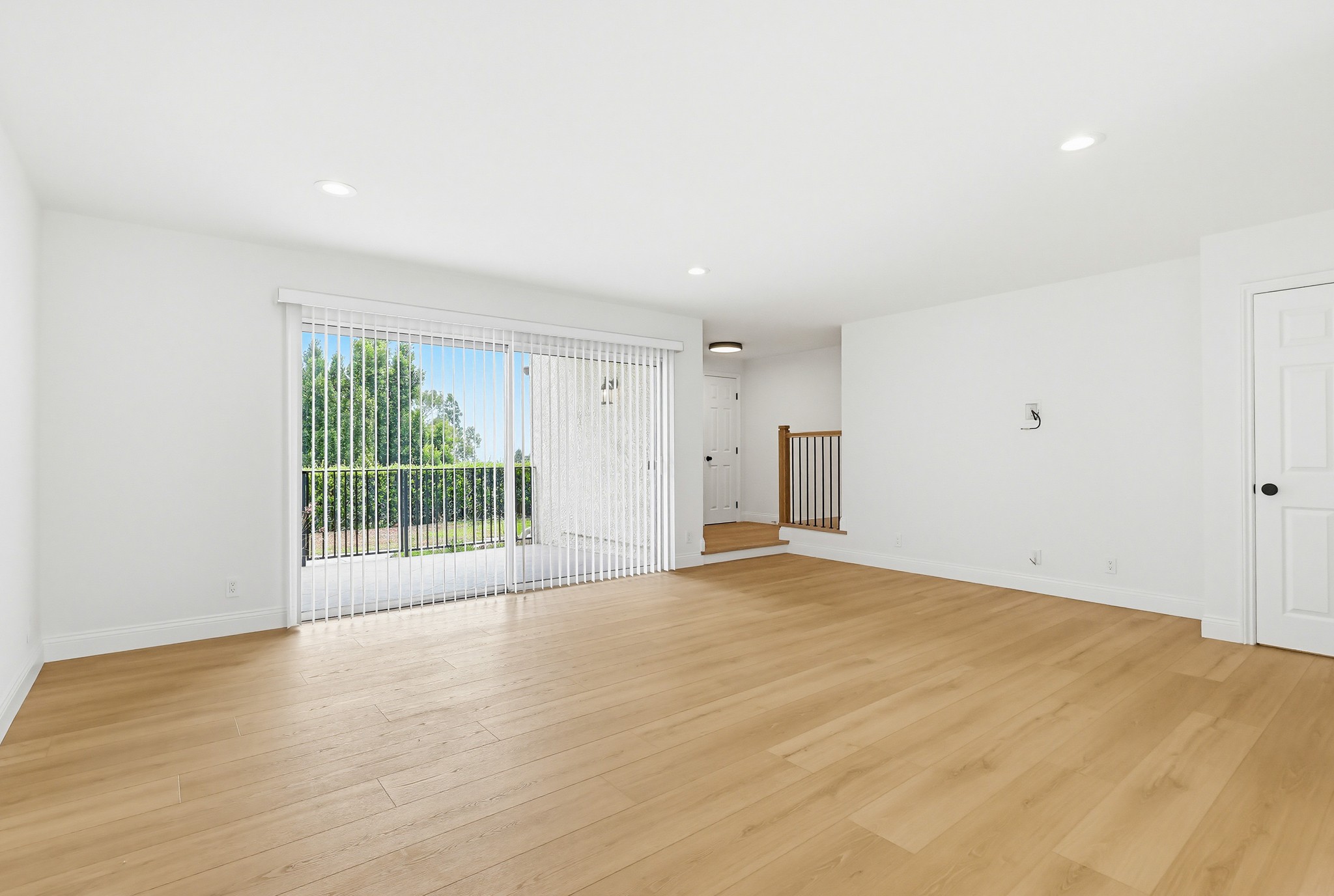 Virtual tour photo 16 of 103 for 9552 Vía Milano