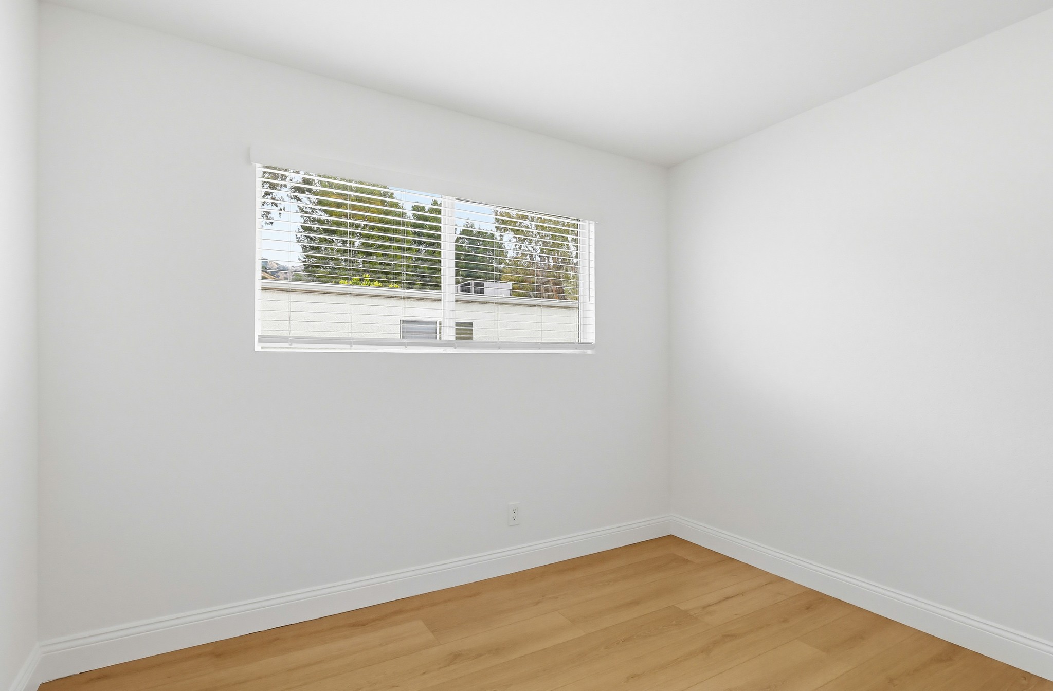 Virtual tour photo 34 of 103 for 9552 Vía Milano