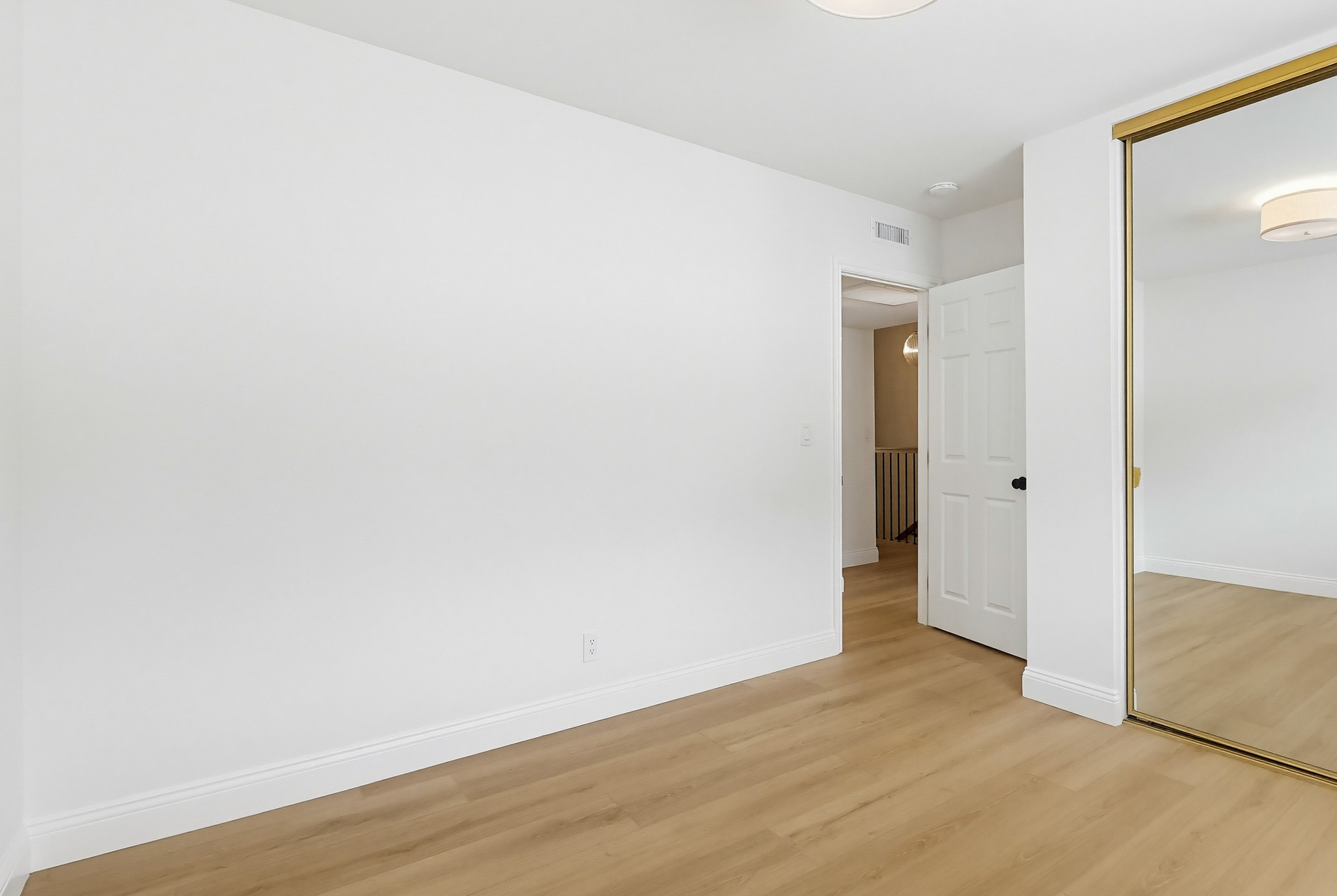 Virtual tour photo 41 of 103 for 9552 Vía Milano
