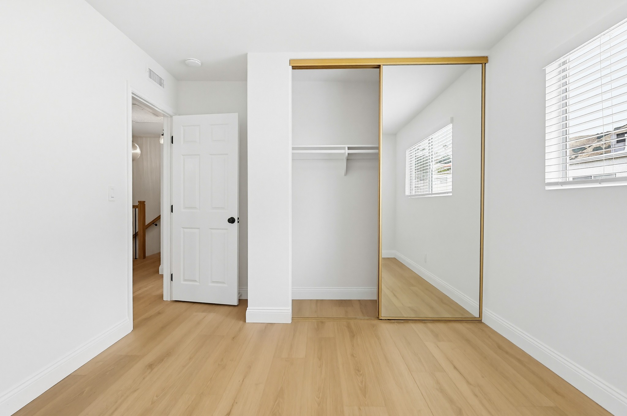 Virtual tour photo 43 of 103 for 9552 Vía Milano