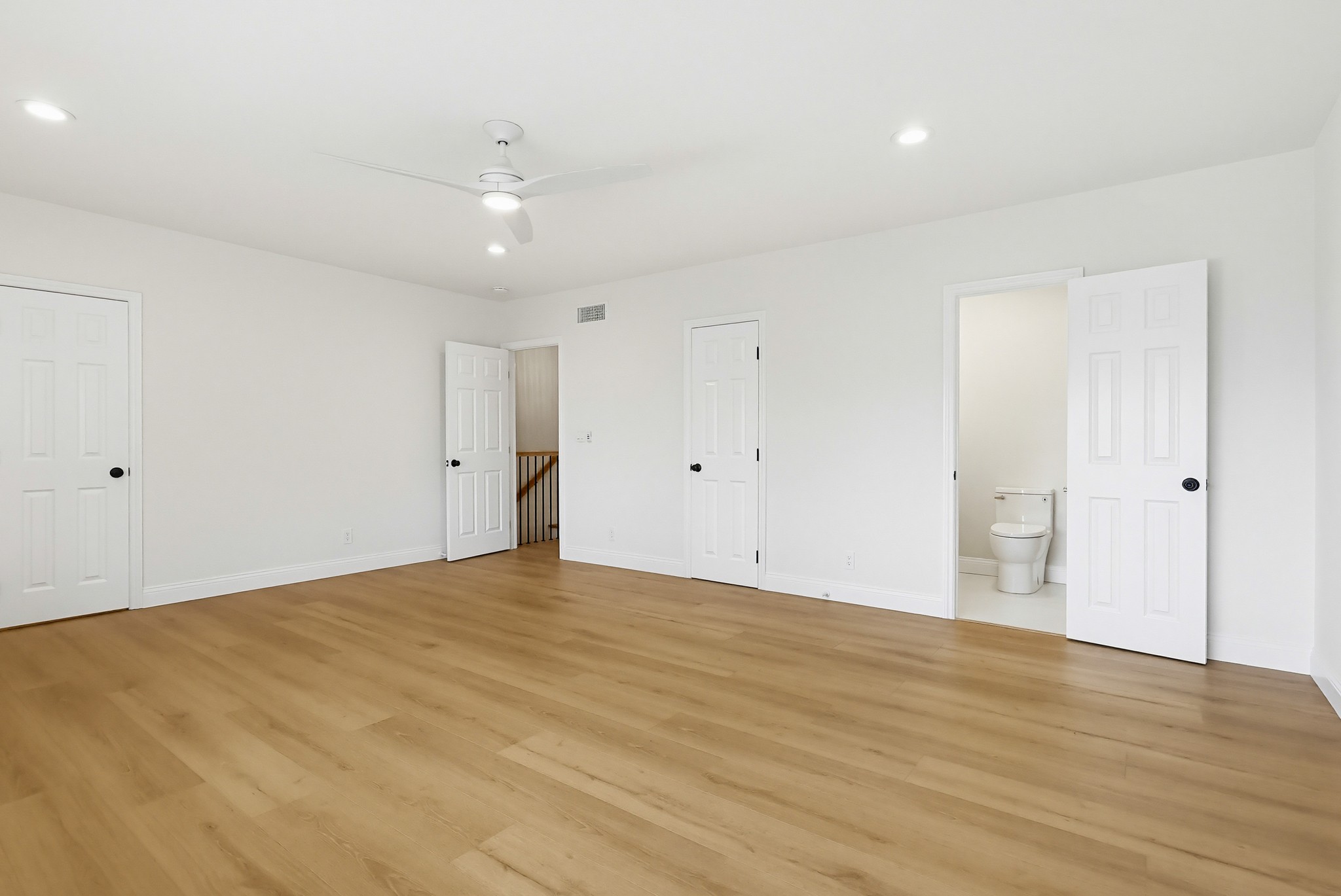 Virtual tour photo 51 of 103 for 9552 Vía Milano