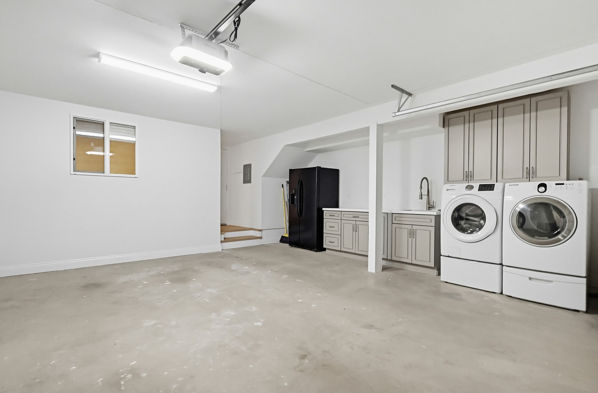 Virtual tour photo 74 of 103 for 9552 Vía Milano
