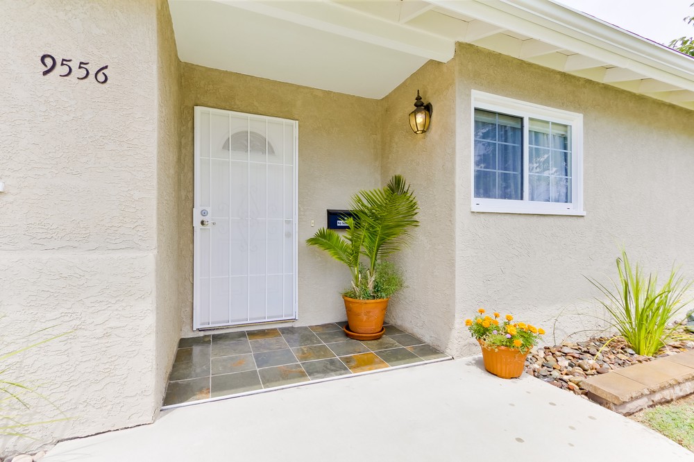 Virtual tour photo 5 of 26 for 9556 Abbeyfield Rd