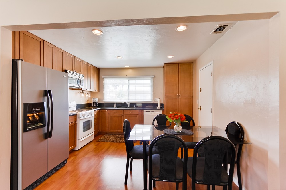 Virtual tour photo 9 of 26 for 9556 Abbeyfield Rd