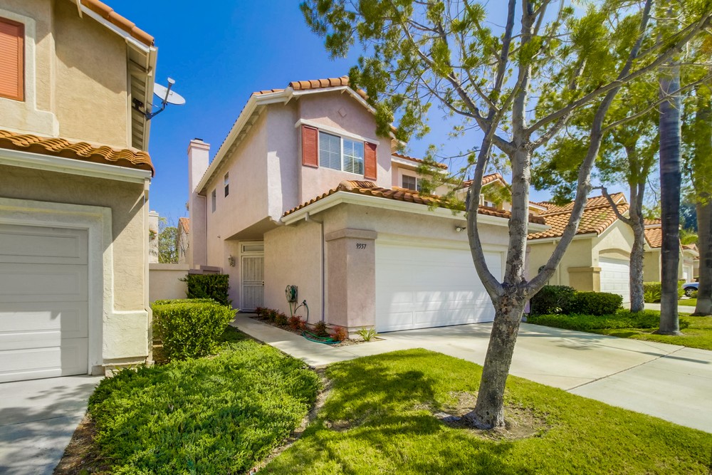 Virtual tour photo 1 of 43 for 9557 Compass Point Dr S
