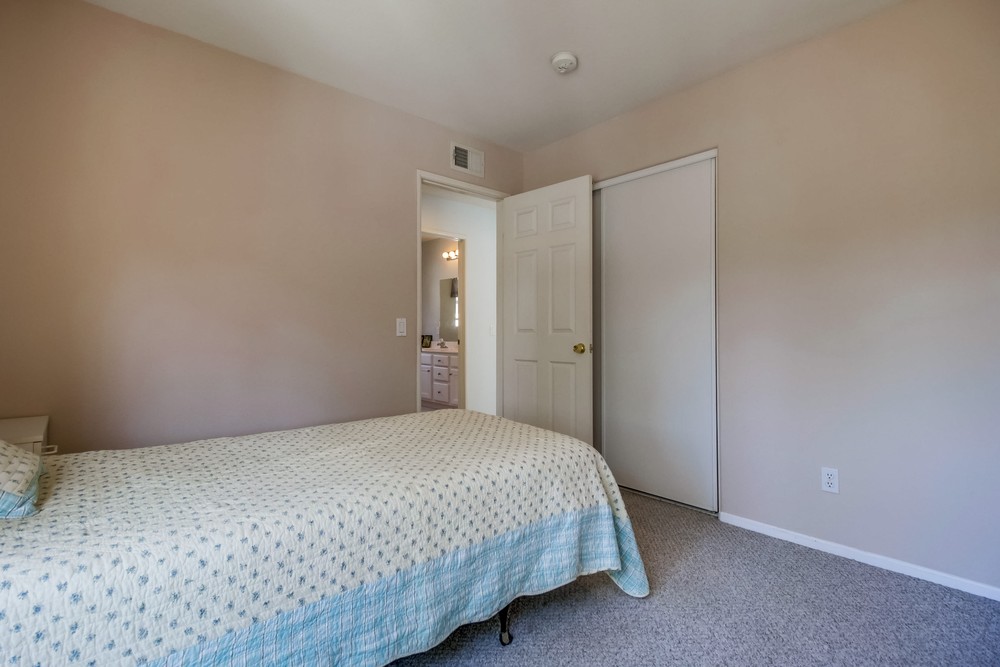 Virtual tour photo 36 of 43 for 9557 Compass Point Dr S